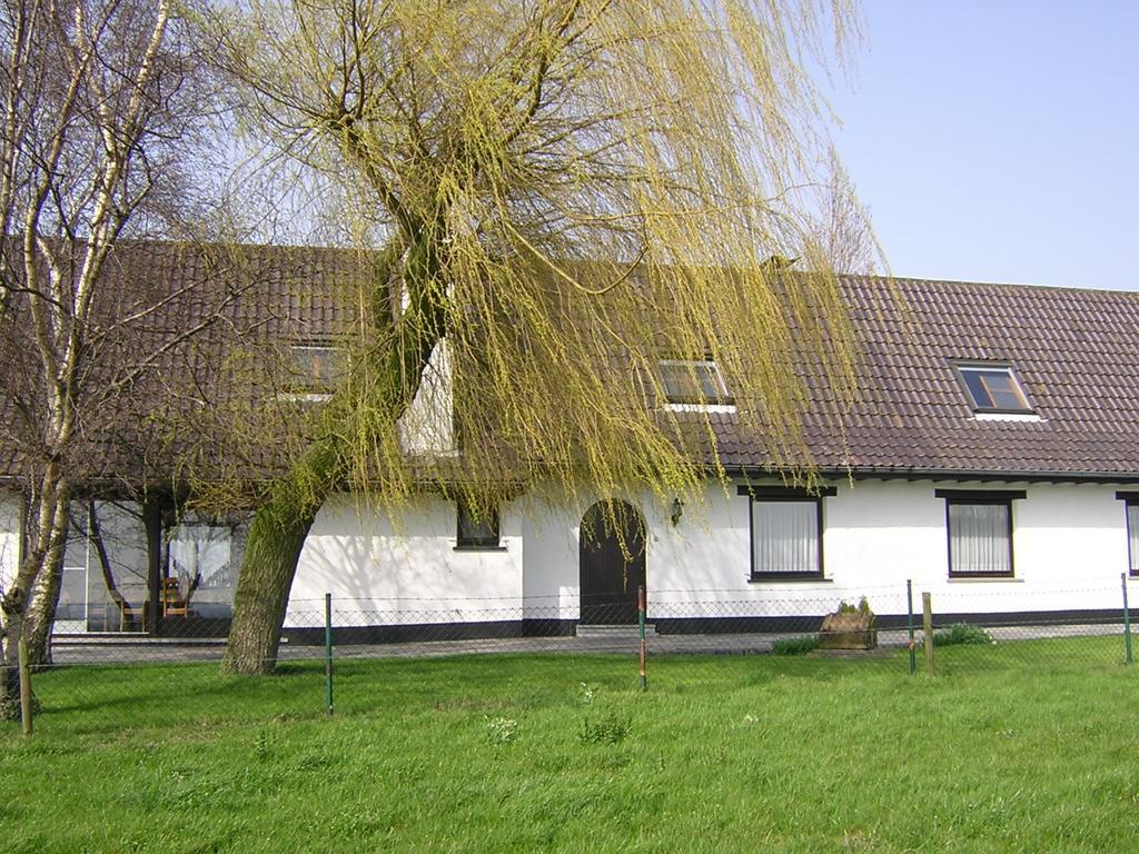 Gasthaus The Cosy Hill Poperinge Exterior foto